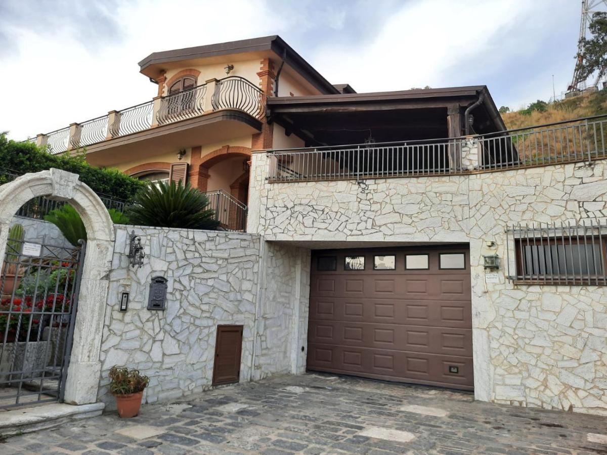 فيلاّ سان جيوفاني Villa Maria B&B Luxury المظهر الخارجي الصورة